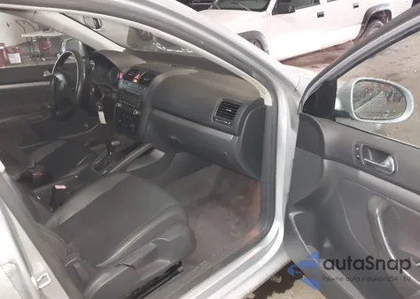 2006 Volkswagen Jetta 2.5 z USA, uszkodzony, nr VIN 3VWSG71K46M728792